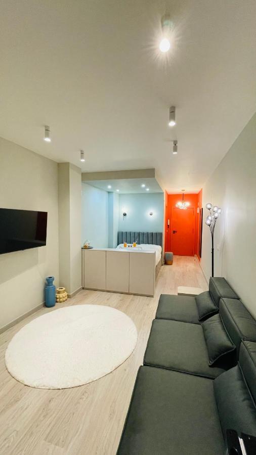 טורבייחה Beautiful Studio Two Steps To The Beach מראה חיצוני תמונה